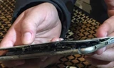 Hãi hùng iPhone 6 Plus bất ngờ bốc cháy trong túi quần