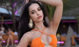 Hoa hậu Hòa bình Thái Lan bị fan Campuchia chỉ trích 