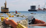 Kéo cáp ngầm ra đảo Lý Sơn