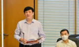 Bộ trưởng Bộ Y tế Nguyễn Thanh Long tại Phiên họp. Ảnh QH 