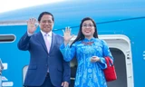 Thủ tướng Phạm Minh Chính và phu nhân lên đường thăm chính thức Hàn Quốc