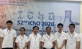 Lãnh đạo Bộ và các "chàng trai Vàng" Olympic quốc tế Hoá học 2020.