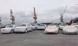 Lamborghini, Bentley lưu cảng vì không có tiền đóng thuế?