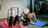 Touliver khoe body sau giảm cân, Tóc Tiên vào xin tiền "lương PT" và cái kết bất ngờ