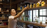 Hành trình khởi nghiệp từ đam mê sưu tầm nước hoa của chàng trai đa tài