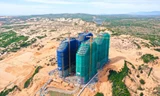 Dự án condotel của Apec Mũi Né vẫn đang trong quá trình hoàn thiện Ảnh: Mai Ngọc