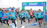 Các vận động viên trong và ngoài tỉnh hào hứng tham gia giải chạy do Tỉnh Đoàn Bắc Giang tổ chức