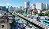 Hà Nội: Ô tô ùn dài trên đường Vành đai 3 trên cao trước nghỉ lễ 2/9