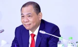 Ông Phạm Nhật Vượng lọt top 16 người giàu nhất thế giới, Vinfast vượt 82 USD/cổ phiếu 