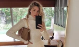 Thiên thần nội y Elsa Hosk khoe eo siêu nhỏ khó tin sau 3 tuần sinh con