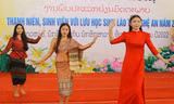 Ấm áp tết cổ truyền Bunpimay của lưu học sinh Lào tại Nghệ An