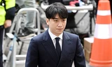 Trái với sự quyết liệt đưa hàng loạt bằng chứng buộc tội Seungri, phía Cảnh sát lại tuyên vô tội đối với nam thần tượng về đánh bạc, sử dụng chất cấm, quay và phát tán clip trái phép. 