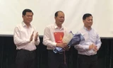  Ông Nguyễn Văn Hải được trao quyết định tham gia Ban Chấp hành Đảng bộ tỉnh Bà Rịa - Vũng Tàu. Ảnh: Báo Bà Rịa - Vũng Tàu