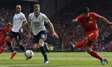 Suarez đang thăng hoa đưa Liverpool lên đỉnh