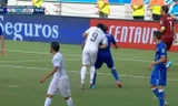 Tình huống Suarez cắn vào vai Chiellini
