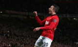 Van Persie từng có ý định trốn thoát khỏi tàu đắm Man United