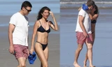 Gisele Bundchen khoe body ‘cực phẩm’, hôn đắm đuối ông xã trên bãi biển
