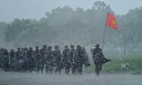 Nghệ sĩ Việt đau buồn tiễn biệt các chiến sĩ, người dân thiệt mạng do mưa lũ 