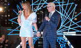 Cựu ‘thiên thần’ Heidi Klum nóng bỏng trong bộ cánh của Nguyễn Công Trí