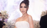 Tường Linh bất ngờ tái xuất, khoe vòng một gợi cảm dự đám cưới Thuý Vân 