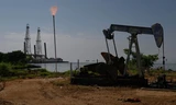 Một máy bơm dầu của Petroleos de Venezuela SA ở bang Zulia, Venezuela. (Nguồn: Bloomberg)