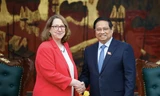 Thủ tướng Phạm Minh Chính tiếp Chủ tịch USCC Reva Price. Ảnh: VGP