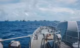 Tàu HMNZS Te Kaha của New Zealand trong một cuộc tập trận gần Philippines Ảnh: NZDF 