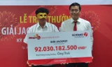 Ông Thái tới từ Trà Vinh trở thành người đầu tiên tại Việt Nam trúng giải Jackpot, với số tiền lớn nhất từ trước tới nay.