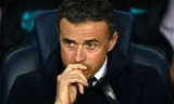 Ghế HLV Barca đem lại nhiều áp lực, đồng thời lấy đi thời gian, công sức của Luis Enrique. Ảnh: Reuters.