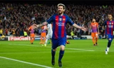 Messi là sự khác biệt lớn nhất giữa Barca và Man City. Ảnh: Reuters.