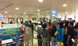 Hành khách làm thủ tục tại sân bay Tân Sơn Nhất. Ảnh minh họa.