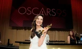 Tranh cãi bùng nổ về bài phát biểu tại Oscar của Dương Tử Quỳnh bị cắt xén