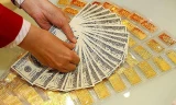 Giá vàng, USD đồng loạt giảm mạnh. ảnh minh hoạ 