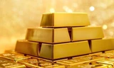 Giá vàng trong nước tiếp tục giảm mạnh. Ảnh minh hoạ