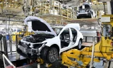 Hàng loạt hãng xe tuyên bố cắt giảm sản lượng