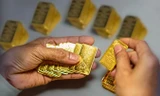 Giá vàng đi ngang, nhà đầu tư nên mua hay bán?