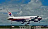 Các chuyên gia bi quan về số phận máy bay Malaysia