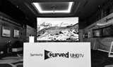 Trải nghiệm điện ảnh trên TV màn hình cong của Samsung