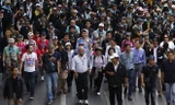 Phe đối lập xuống đường hôm 9/5.