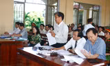 Đại diện UBND tỉnh Quảng Nam tranh luận tại phiên tòa.