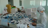 Nếu không kiểm soát và mạnh tay với thuốc kém chất lượng, người bệnh sẽ lãnh hậu quả. ảnh L.N