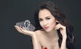 Diễm Hương đăng quang Hoa hậu năm 2010.
