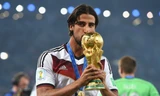 Arsenal sẵn sàng trả Khedira mức lương 150.000 bảng/tuần