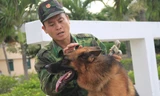 Tình thương yêu là bài tập “giao cảm” để chó nghiệp vụ và các huấn luyện viên hòa hợp nhau