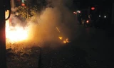 Pháo đốt sáng một góc hè phố tại Hà Nam