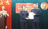  Khen thưởng kiểm sát viên vụ 3 công an trấn gái mại dâm