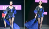 Hoa hậu Thùy Dung khoe chân dài gợi cảm trên sàn catwalk