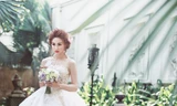 Ngân Khánh đẹp 'mê hồn' với váy cưới trắng muốt