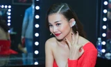 Thanh Hằng khoe nhẫn 4 tỷ đồng trong chung kết Vietnam's Next Top