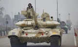 Ấn Độ đã triển khai các xe tăng T-90 do Nga sản xuất để đối đầu với các lực lượng Trung Quốc